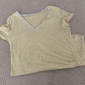 Gap Maternity t shirt size L